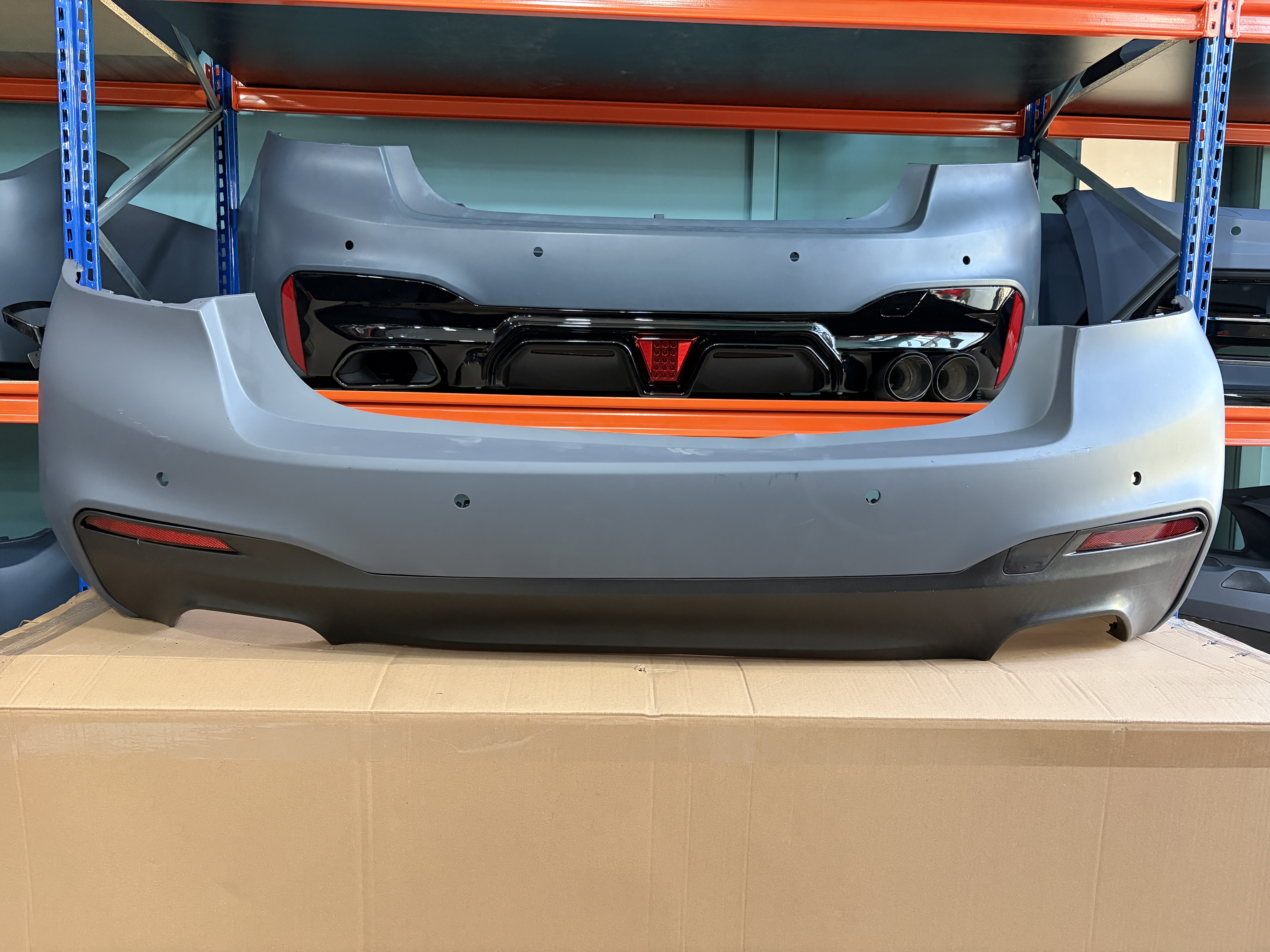 Bara Spate BMW Seria 5 G30 MTech Design