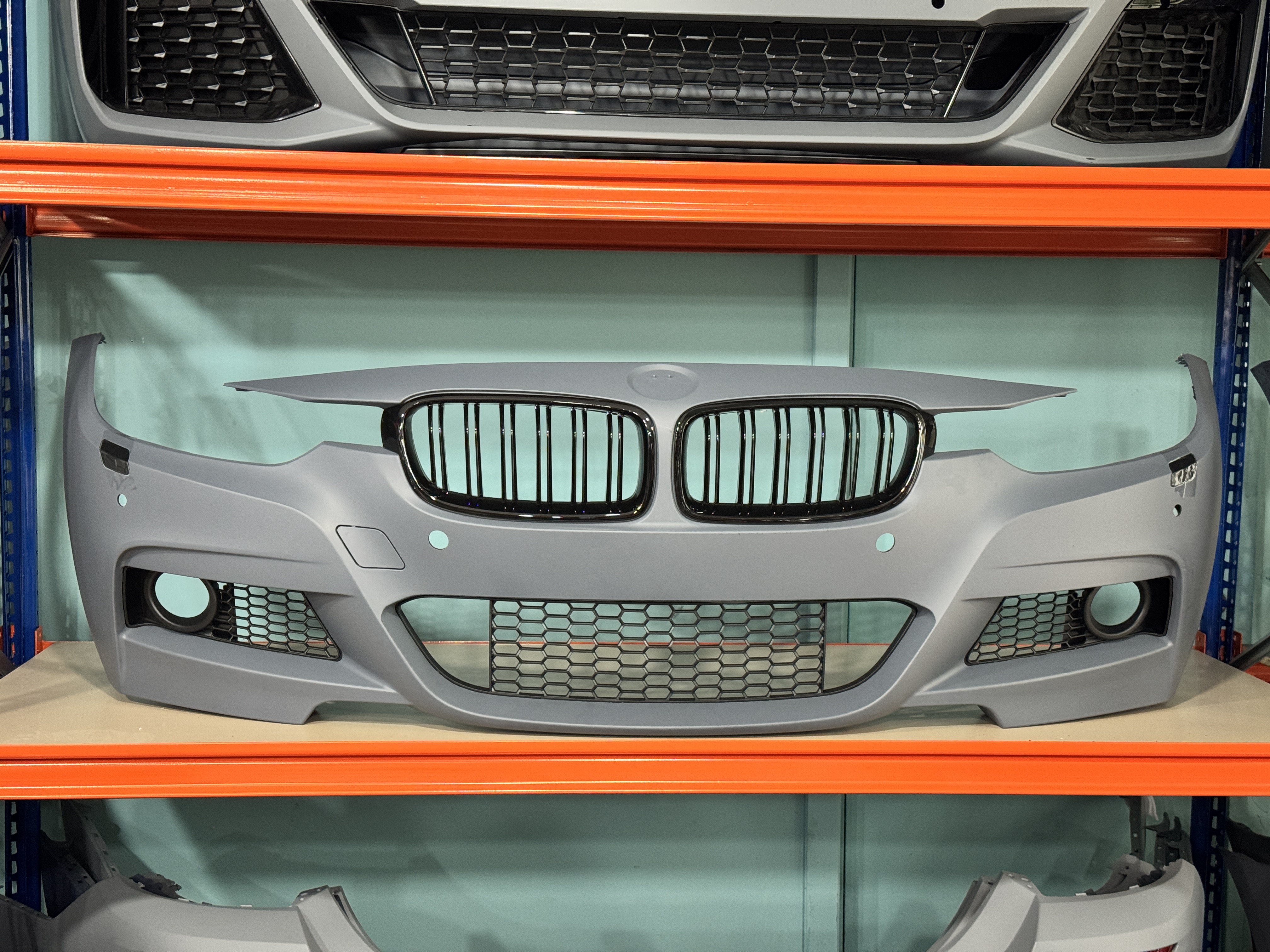 Bara Fata BMW Seria 3 F30 F31 Mtech Design TAIWAN