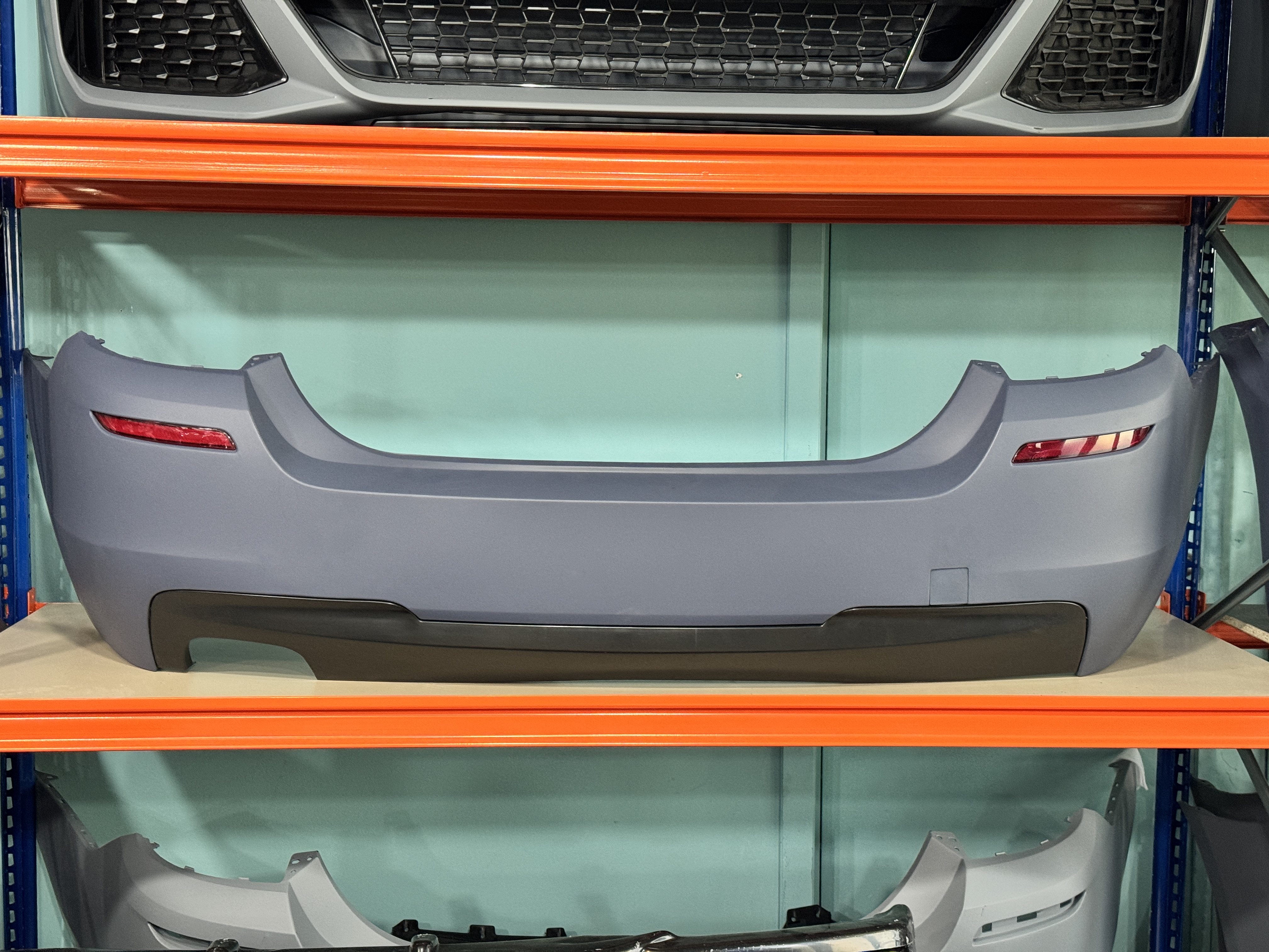 Bara Spate BMW Seria 5 F10 Mtech Design TAIWAN